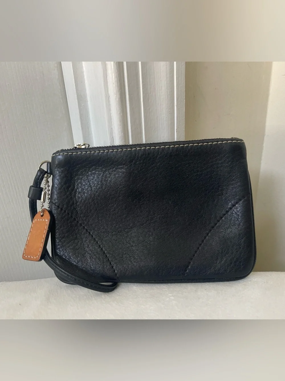 Coach vintage Black Pebbled Leather Wristlet
